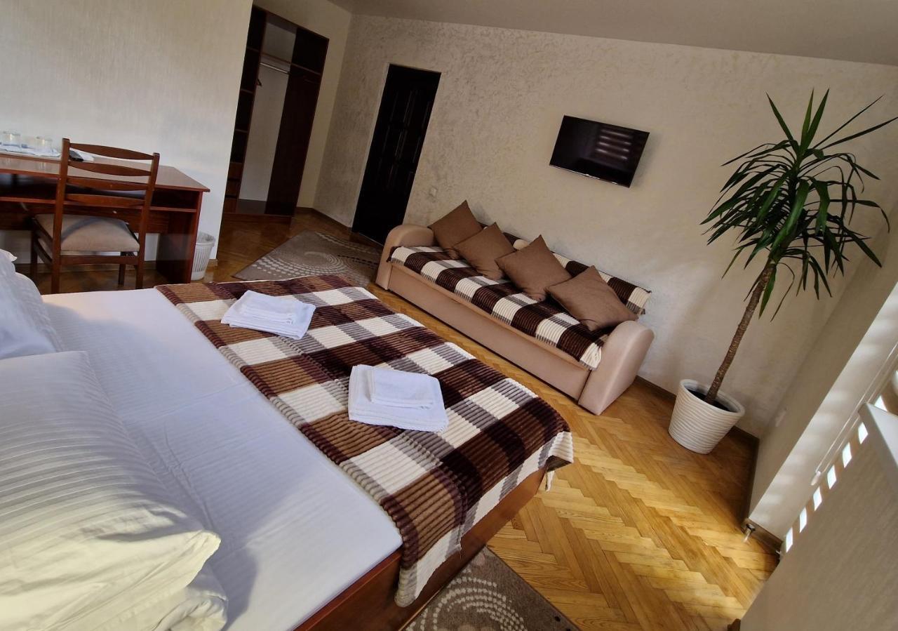 Villa Zenko บรูคโฮโวตชี ภายนอก รูปภาพ